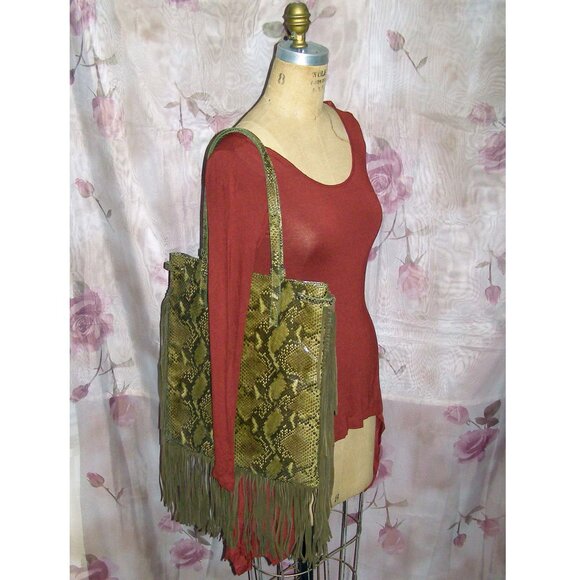 NWOT Via Repubblica Olive Green Reptile Leather Bag w/Fringe - Picture 2 of 10